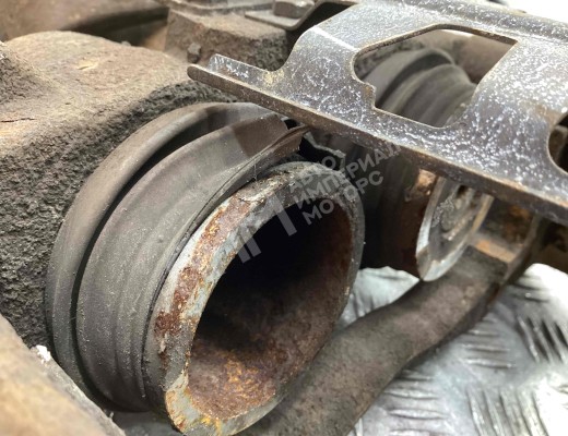 Суппорт задний левый Mercedes Vario (W670) 1996-2013  Mercedes Vario Vario (W670) 1996-2013