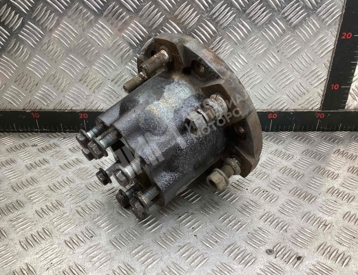 Ступица задняя Mercedes Vario (W670) 1996-2013  Mercedes Vario Vario (W670) 1996-2013