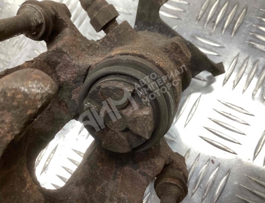 Суппорт задний правый Ford Focus I 1998-2001  Ford Focus Focus I 1998-2001
