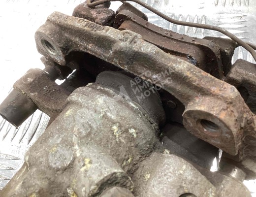 Суппорт задний правый Ford C-Max I (C214) 2003-2007  Ford C-Max C-Max I (C214) 2003-2007