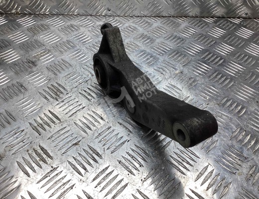 Подушка крепления двигателя Opel Corsa C 2003-2006 рестайлинг  Opel Corsa Corsa C 2003-2006 рестайлинг