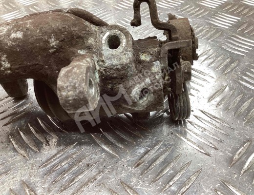 Суппорт задний правый Opel Astra H 2004-2007  Opel Astra Astra H 2004-2007