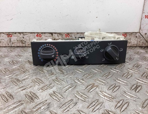 Блок управления печки/климат-контроля Iveco Eurocargo III 2008-2015  Iveco Eurocargo Eurocargo III 2008-2015