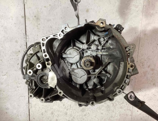 КПП механическая (МКПП) 5-ступенчатая Mitsubishi Carisma (DA) 1995-2004  Mitsubishi Carisma Carisma (DA) 1995-2004