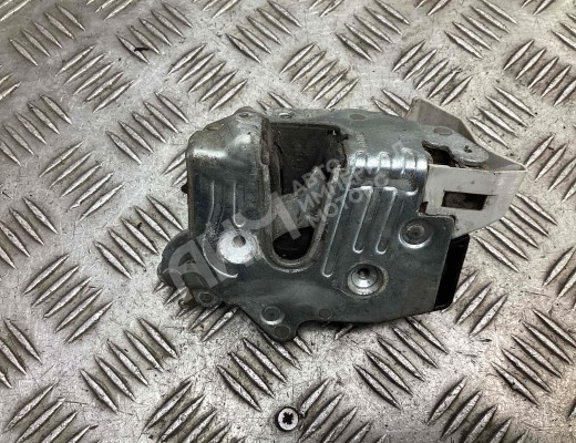 Замок двери задней правой Mercedes 190 (W201) 1982-1993  Mercedes 190 190 (W201) 1982-1993