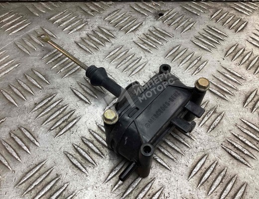 Активатор (привод) замка двери Mercedes 190 (W201) 1982-1993  Mercedes 190 190 (W201) 1982-1993