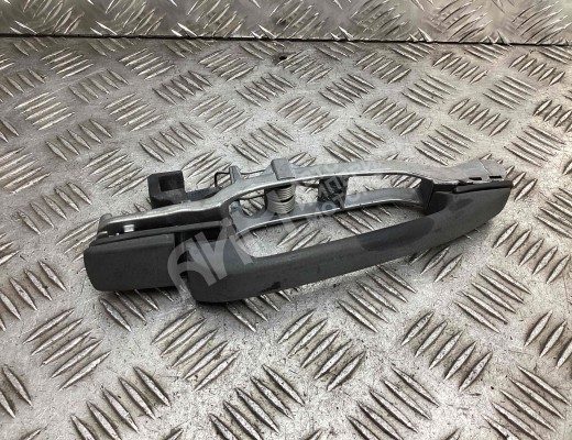 Ручка наружная задняя левая Mercedes 190 (W201) 1982-1993  Mercedes 190 190 (W201) 1982-1993