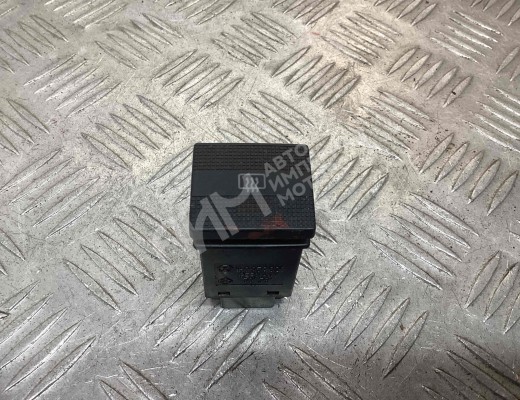 Кнопка подогрева заднего стекла Volkswagen Golf III (1H) 1991-1997  Volkswagen Golf Golf III (1H) 1991-1997