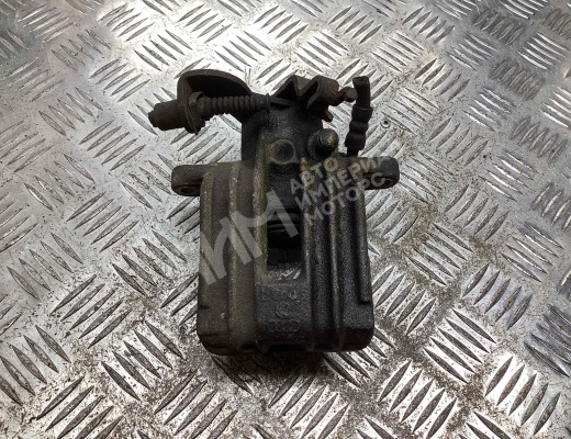 Суппорт задний правый Audi A4 B6 (8EC, 8E5) 2000-2004  Audi A4 A4 B6 (8EC, 8E5) 2000-2004