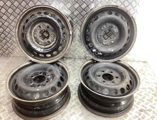 Диск штампованный Mercedes Sprinter II (W906) 2013-2018 рестайлинг  Mercedes Sprinter Sprinter II (W906) 2013-2018 рестайлинг