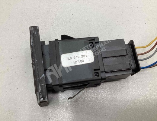 Кнопка парктроника Volkswagen Touareg I (7L) 2006-2010 рестайлинг  Volkswagen Touareg Touareg I (7L) 2006-2010 рестайлинг