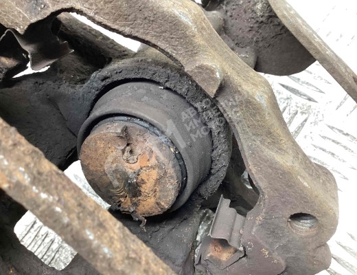 Суппорт задний левый Ford Transit 2000-2006  Ford Transit Transit 2000-2006