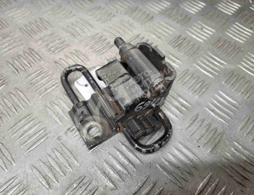 Петля двери передней левой Audi A6 C6 (4F) 2004-2008  Audi A6 A6 C6 (4F) 2004-2008