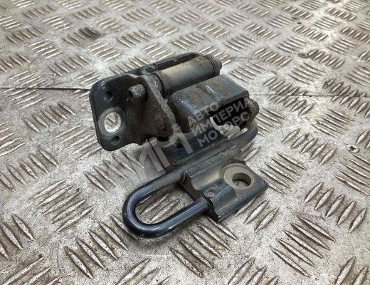 Петля двери задней левой  Volkswagen Bora (1J) 1998-2005
