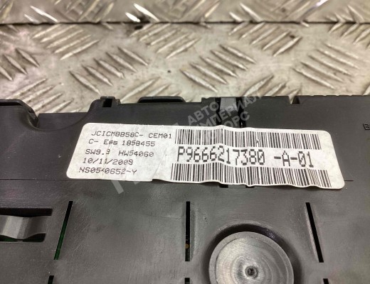 Щиток приборов (приборная панель) Citroen C4 Picasso (UD) 2006-2013  Citroen C4 Picasso C4 Picasso (UD) 2006-2013