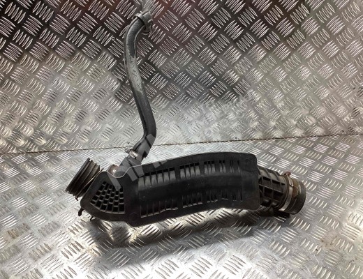 Патрубок интеркулера Mercedes CLK (W209) 2002-2005  Mercedes CLK CLK (W209) 2002-2005