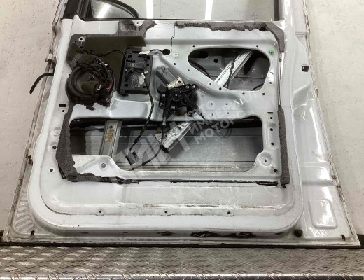 Дверь передняя правая Mercedes Vito II (W639) 2010-2014 рестайлинг  Mercedes Vito Vito II (W639) 2010-2014 рестайлинг