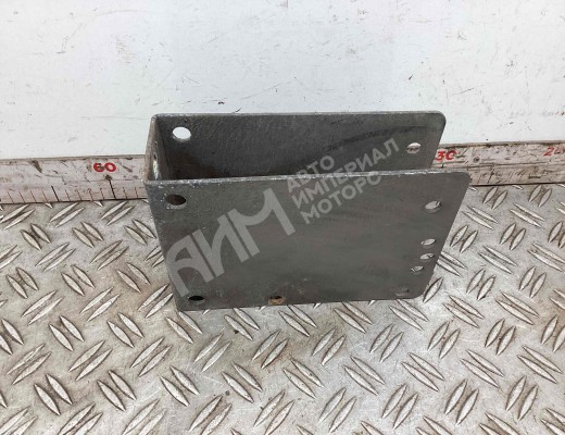 Кронштейн отбойника полуприцепа Schmitz SPR24L  Schmitz SPR24L SPR24L