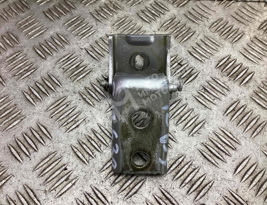 Петля двери передней правой  Citroen C5 I 2001-2004