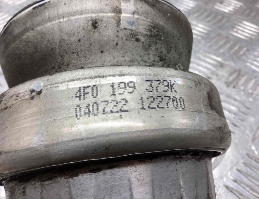 Подушка крепления двигателя Audi A6 C6 (4F) 2004-2008  Audi A6 A6 C6 (4F) 2004-2008