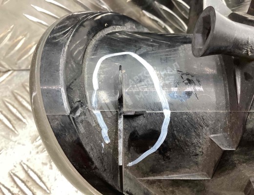 Фара противотуманная левая Audi A6 C5 (4B) 2001-2004 рестайлинг  Audi A6 A6 C5 (4B) 2001-2004 рестайлинг
