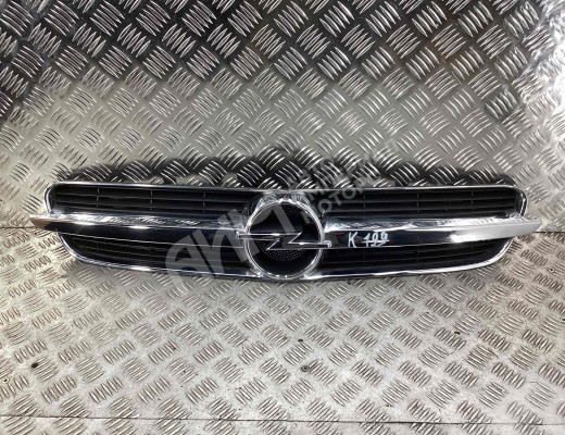 Решетка радиатора Opel Vectra C 2002-2005  Opel Vectra Vectra C 2002-2005