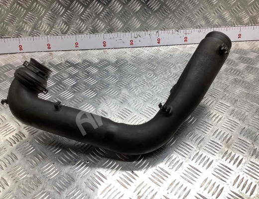 Патрубок воздушного фильтра Volkswagen Golf V (1K) 2004-2009  Volkswagen Golf Golf V (1K) 2004-2009