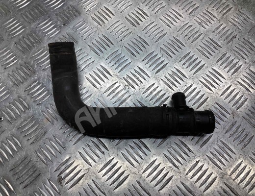 Фланец (тройник) системы охлаждения Volkswagen Golf V (1K) 2004-2009  Volkswagen Golf Golf V (1K) 2004-2009