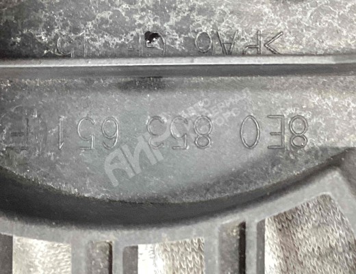 Решетка радиатора Audi A4 B6 (8EC, 8E5) 2000-2004  Audi A4 A4 B6 (8EC, 8E5) 2000-2004