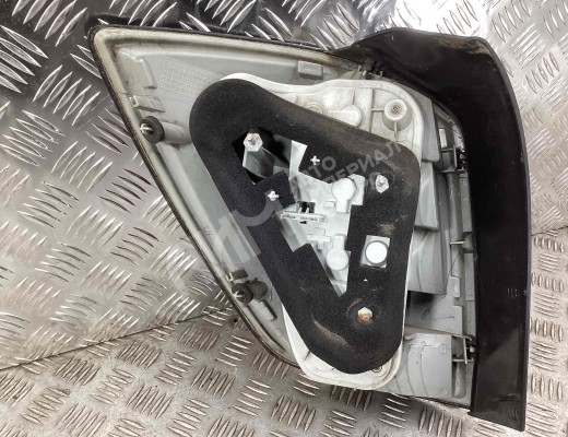 Фонарь задний правый Opel Astra H 2007-2010 рестайлинг  Opel Astra Astra H 2007-2010 рестайлинг