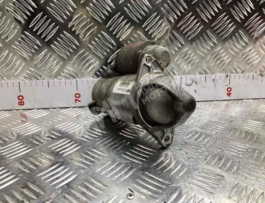 Стартер Opel Zafira B 2005-2008  Opel Zafira Zafira B 2005-2008
