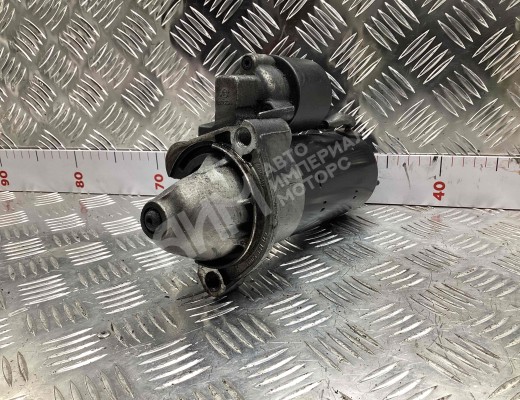 Стартер Volkswagen Passat B5+ (3B) 2000-2005 рестайлинг  Volkswagen Passat Passat B5+ (3B) 2000-2005 рестайлинг