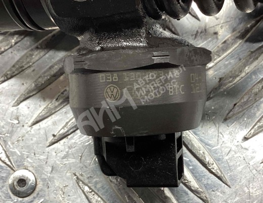Форсунка Volkswagen Sharan I (7M) 2003-2010 2-й рестайлинг  Volkswagen Sharan Sharan I (7M) 2003-2010 2-й рестайлинг