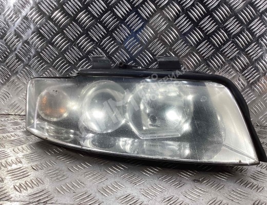 Фара правая Audi A4 B6 (8EC, 8E5) 2000-2004  Audi A4 A4 B6 (8EC, 8E5) 2000-2004