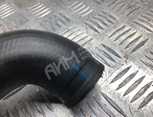 Патрубок интеркулера Audi A4 B5 (8D) 1994-1999  Audi A4 A4 B5 (8D) 1994-1999