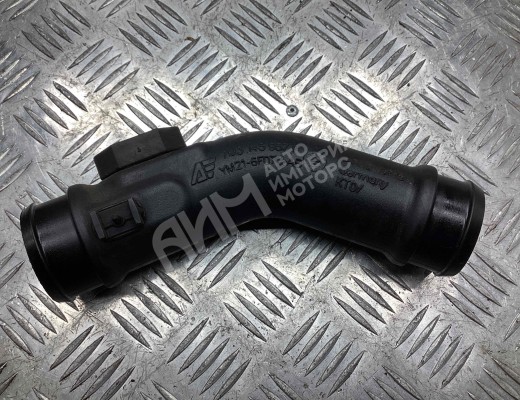 Патрубок интеркулера Volkswagen Sharan I (7M) 2000-2003 рестайлинг  Volkswagen Sharan Sharan I (7M) 2000-2003 рестайлинг