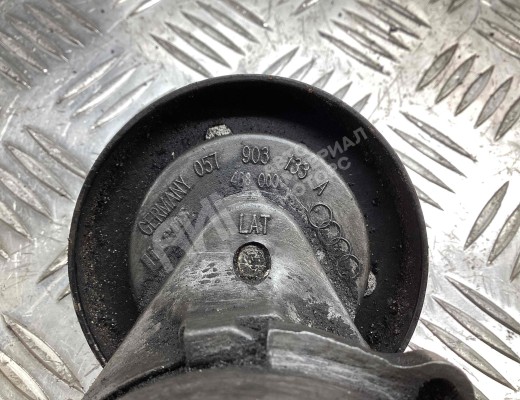 Натяжитель ремня генератора Audi A8 D2 (4D) 1994-2002  Audi A8 A8 D2 (4D) 1994-2002