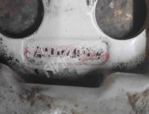 Петля двери задней правой Mercedes Sprinter II (W906) 2006-2013  Mercedes Sprinter Sprinter II (W906) 2006-2013