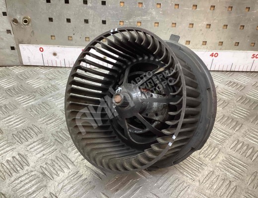 Моторчик печки Volkswagen Sharan I (7M) 2000-2003 рестайлинг  Volkswagen Sharan Sharan I (7M) 2000-2003 рестайлинг