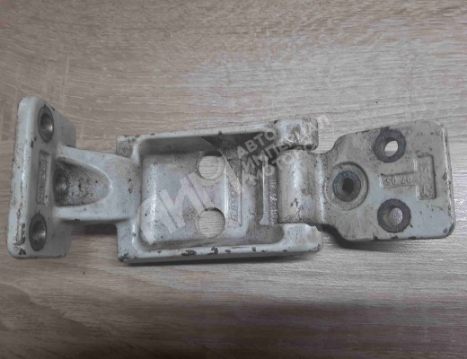 Петля двери задней правой Mercedes Sprinter II (W906) 2006-2013  Mercedes Sprinter Sprinter II (W906) 2006-2013