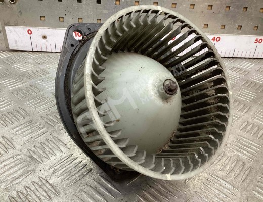 Моторчик печки Hyundai Galloper II 1997-2003  Hyundai Galloper Galloper II 1997-2003