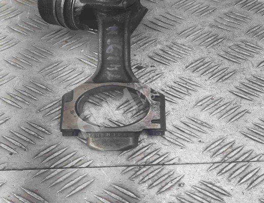 Шатун Volkswagen Transporter T4 (7D) 1990-1997  Volkswagen Transporter Transporter T4 (7D) 1990-1997