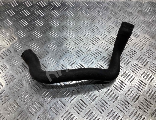 Патрубок радиатора Volkswagen Passat B6 (3C) 2005-2010  Volkswagen Passat Passat B6 (3C) 2005-2010