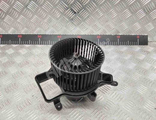 Моторчик печки Peugeot 3008 I 2010-2017  Peugeot 3008 3008 I 2010-2017