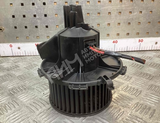 Моторчик печки Opel Zafira B 2005-2008  Opel Zafira Zafira B 2005-2008