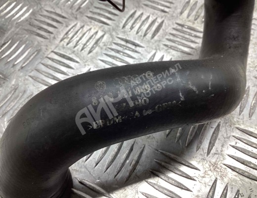 Патрубок радиатора Audi A6 C5 (4B) 1997-2001  Audi A6 A6 C5 (4B) 1997-2001