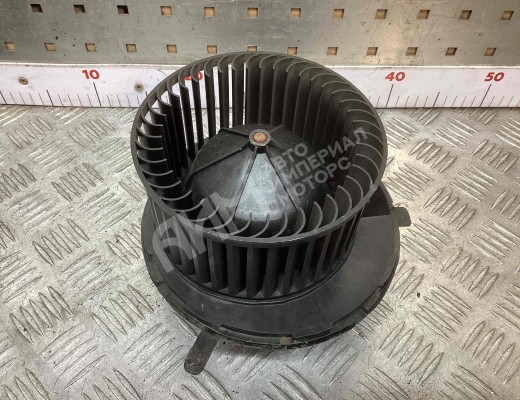Моторчик печки Volkswagen Passat B6 (3C) 2005-2010  Volkswagen Passat Passat B6 (3C) 2005-2010