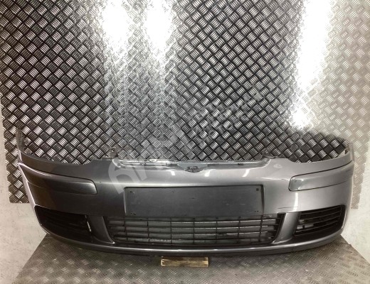 Бампер передний Volkswagen Golf V (1K) 2004-2009  Volkswagen Golf Golf V (1K) 2004-2009