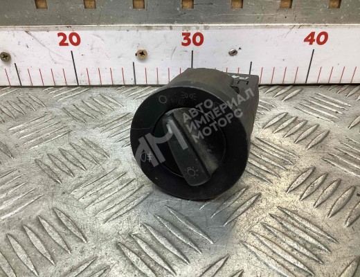 Переключатель света Volkswagen Passat B5+ (3B) 2000-2005 рестайлинг  Volkswagen Passat Passat B5+ (3B) 2000-2005 рестайлинг