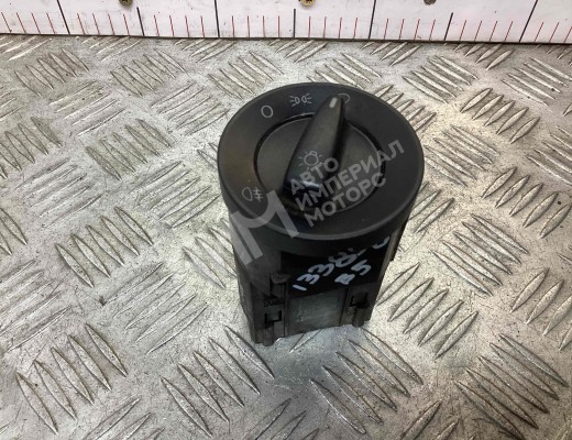 Переключатель света Volkswagen Passat B5+ (3B) 2000-2005 рестайлинг  Volkswagen Passat Passat B5+ (3B) 2000-2005 рестайлинг